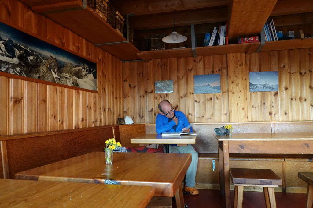 Lecture du livre de la cabane